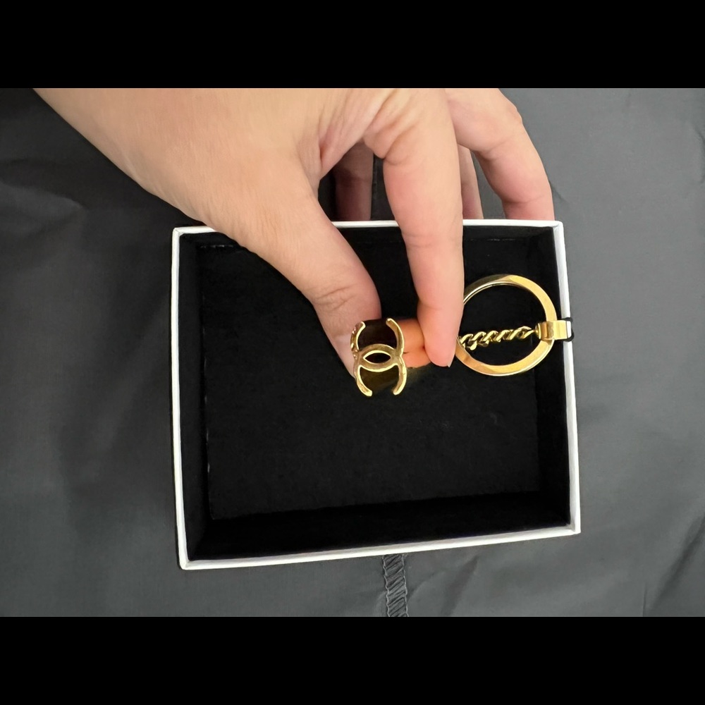 CHANEL KEY CHAIN WITH BOX